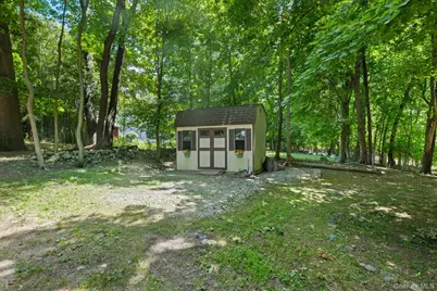 13 Lillian Drive, Spring Valley, NY 10977 - Photo 12