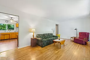 13 Lillian Dr, Spring Valley, NY 10977 - Photo 2