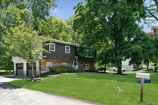 18 Mill Creek Rd, New City, NY 10956 - Photo 2