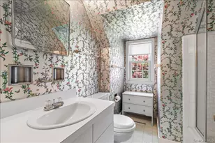 541 Claflin Ave, Mamaroneck, NY 10543 - Photo 16