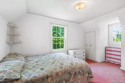 541 Claflin Avenue, Mamaroneck, NY 10543 - Photo 14