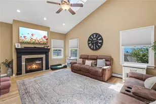 2448 Wallen Ln, North Bellmore, NY 11710 - Photo 10