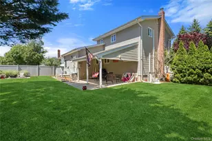 2448 Wallen Ln, North Bellmore, NY 11710 - Photo 22