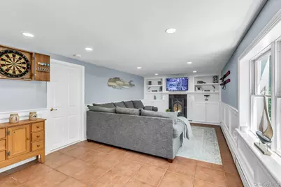 411 Hillside Avenue, West Sayville, NY 11796 - Photo 28