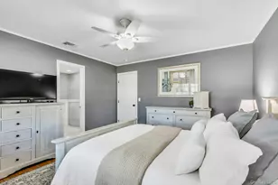 411 Hillside Ave, West Sayville, NY 11796 - Photo 20