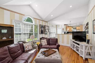 153 Roxbury Road, Garden City, NY 11530 - Photo 10