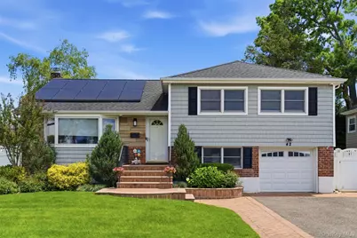 42 Kathleen Drive E, Syosset, NY 11791 - Photo 1