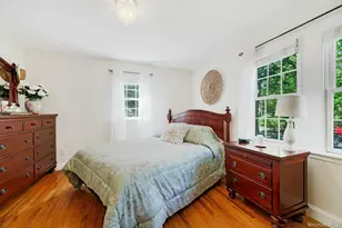 21 Jones Rd, Hampton Bays, NY 11946 - Photo 14
