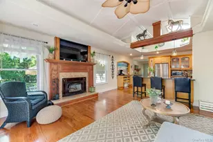 21 Jones Rd, Hampton Bays, NY 11946 - Photo 4