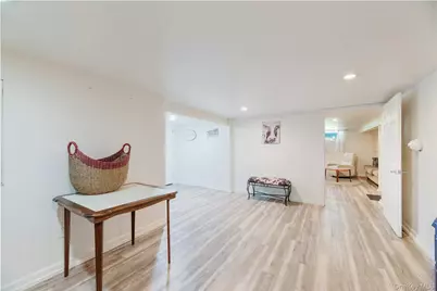 21 Jones Road, Hampton Bays, NY 11946 - Photo 16
