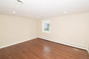 4195 Florence Rd, Bethpage, NY 11714 - Photo 16