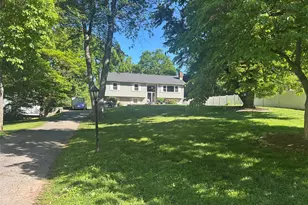 101 Dutch St, Montrose, NY 10548 - Photo 2