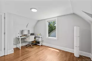 22 Vanderburgh Ave, Larchmont, NY 10538 - Photo 24