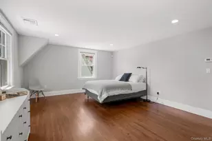 22 Vanderburgh Ave, Larchmont, NY 10538 - Photo 18