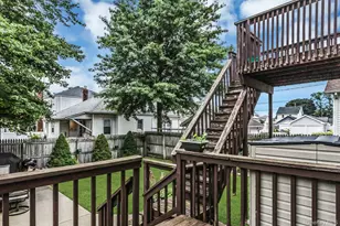 140 Rockaway Pkwy, Valley Stream, NY 11580 - Photo 24