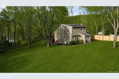 8 Randall Plaza, Port Jervis, NY 12771 - Photo 2