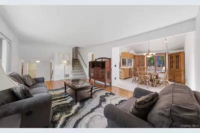 34 Campo Avenue, Selden, NY 11784 - Photo 2