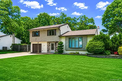 34 Campo Avenue, Selden, NY 11784 - Photo 32