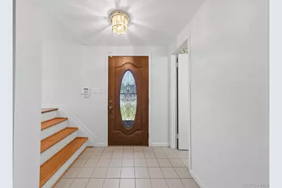 34 Campo Avenue, Selden, NY 11784 - Photo 10