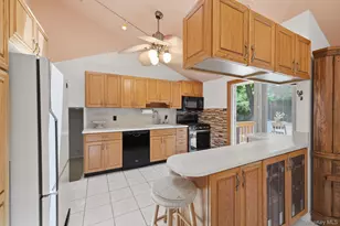 34 Campo Ave, Selden, NY 11784 - Photo 6