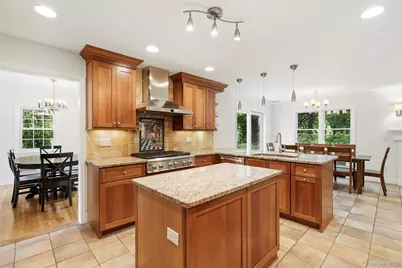 20 Lamesa Avenue, Eastchester, NY 10709 - Photo 4