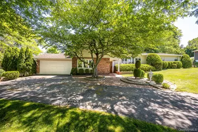 12 Lark Avenue, White Plains, NY 10607 - Photo 2