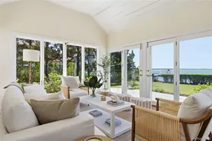 90 Peconic Ave, Shelter Island, NY 11964 - Photo 14
