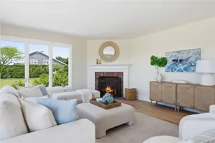 90 Peconic Ave, Shelter Island, NY 11964 - Photo 10
