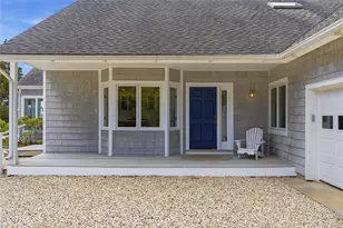 90 Peconic Ave, Shelter Island, NY 11964 - Photo 6