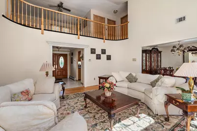 26 Quaker Lane, Farmingdale, NY 11735 - Photo 8