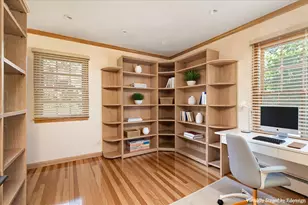 26 Quaker Ln, Farmingdale, NY 11735 - Photo 18