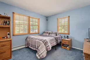 26 Quaker Ln, Farmingdale, NY 11735 - Photo 28