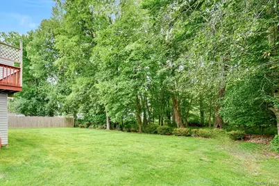 51 Sutton Park Road, Poughkeepsie, NY 12603 - Photo 20
