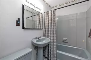 206 Arlington St, Mineola, NY 11501 - Photo 12