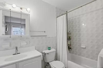 235 Bronx River Road, Yonkers, NY 10704 - Photo 12