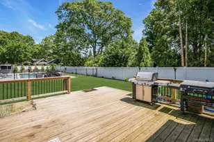 3 Moor Ln, Patchogue, NY 11772 - Photo 40