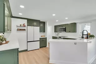 3 Moor Ln, Patchogue, NY 11772 - Photo 22