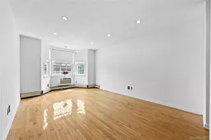 207-23 Darren Dr, Bayside, NY 11360 - Photo 14