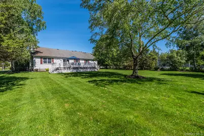 575 Willow Drive, East Marion, NY 11939 - Photo 18