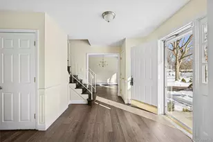17 Montclair St, Port Jefferson Station, NY 11776 - Photo 12