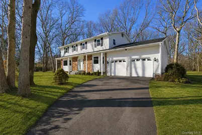 17 Montclair Street, Port Jefferson Station, NY 11776 - Photo 2