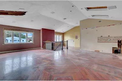 41 Fremont Street, Lindenhurst, NY 11757 - Photo 6