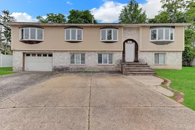 41 Fremont Street, Lindenhurst, NY 11757 - Photo 1