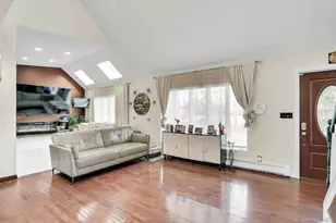 129 Gleeland St, Deer Park, NY 11729 - Photo 4