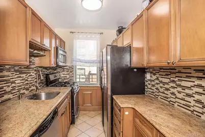 102-55 67th Drive #4K, Forest Hills, NY 11375 - Photo 12