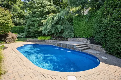 5 Soundview Drive, Rocky Point, NY 11778 - Photo 10