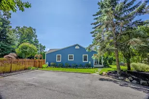 5 Soundview Dr, Rocky Point, NY 11778 - Photo 18