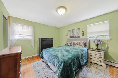 4 Dogwood Avenue, Farmingville, NY 11738 - Photo 22