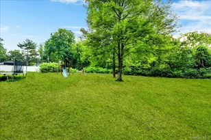 9 Hillside Close, White Plains, NY 10603 - Photo 20