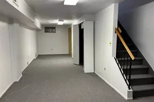 52 Houston Ln, New York, NY 10302 - Photo 14